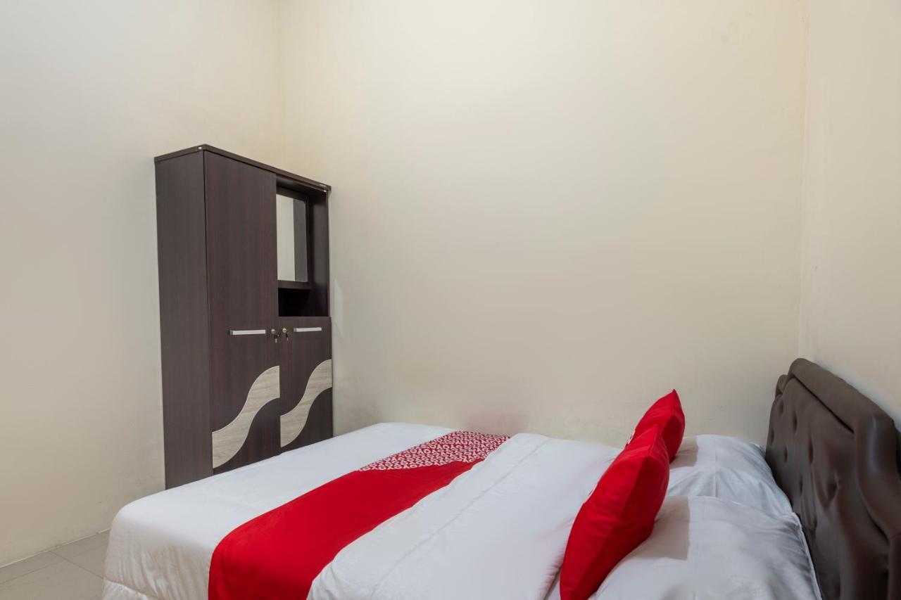 Oyo 3706 Griya Tentrem Syariah Lamongan Экстерьер фото